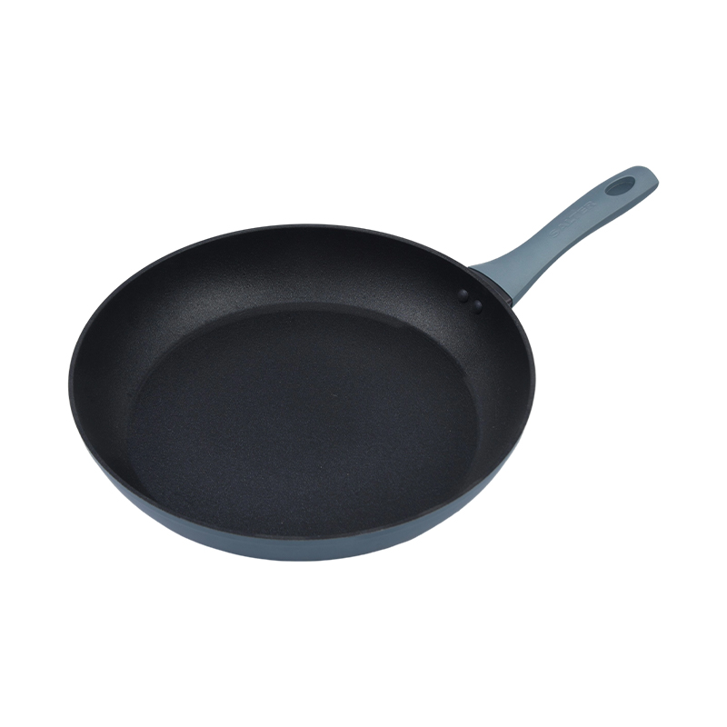 Tigaie din aluminiu presat în formă dreaptă